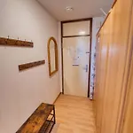 - Haus G, App 0g0807 アパート *